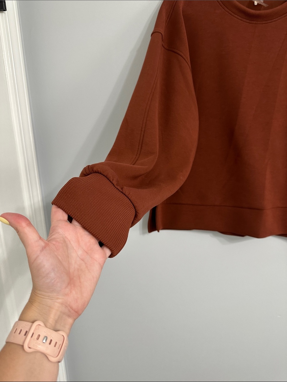 CALIA by Carrie Underwood Rust Crewneck Pullover Sweatshirt - Picture 4 of 7